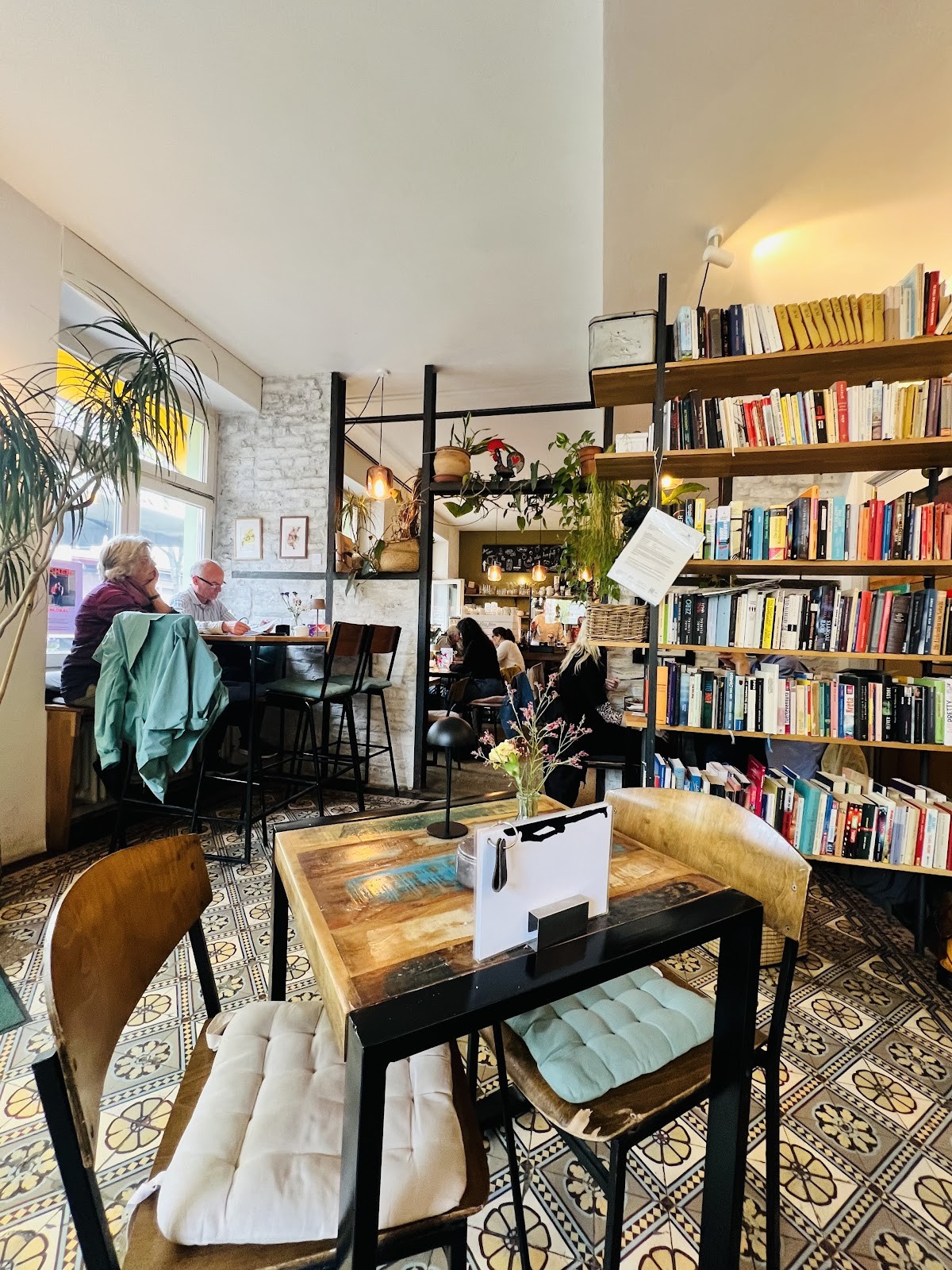Cafe Bar Armer Ritter: the place