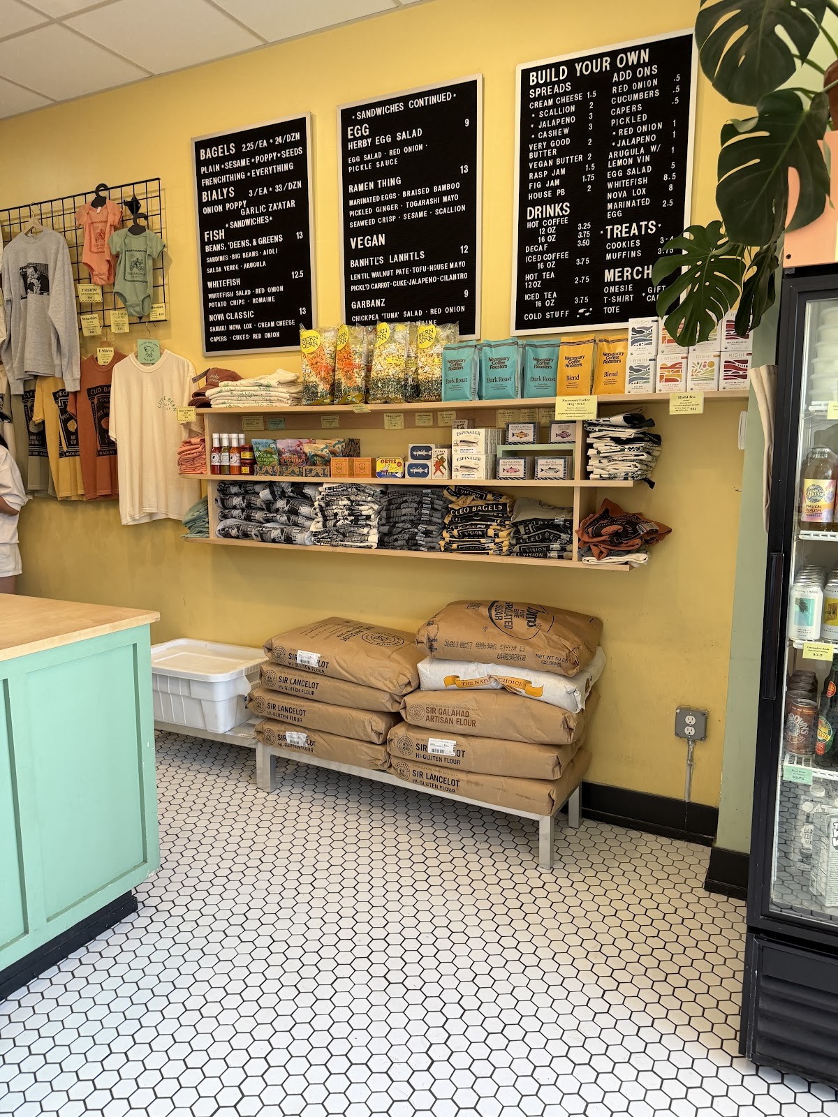 Cleo Bagels: the place