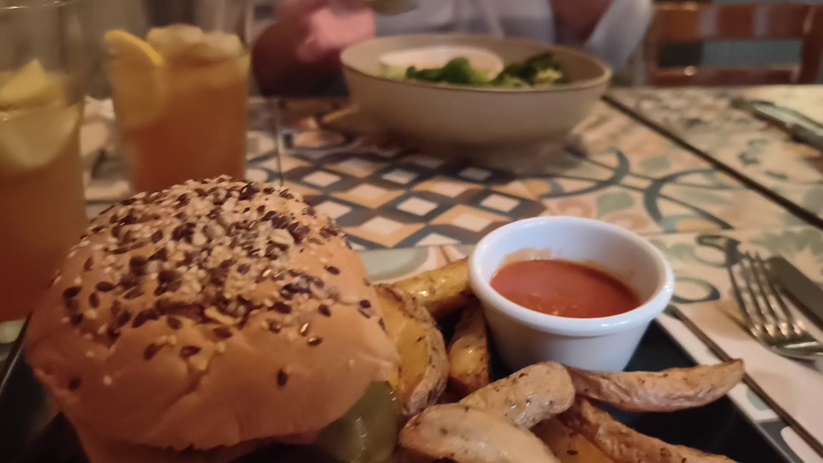 VEGA: food & drinks