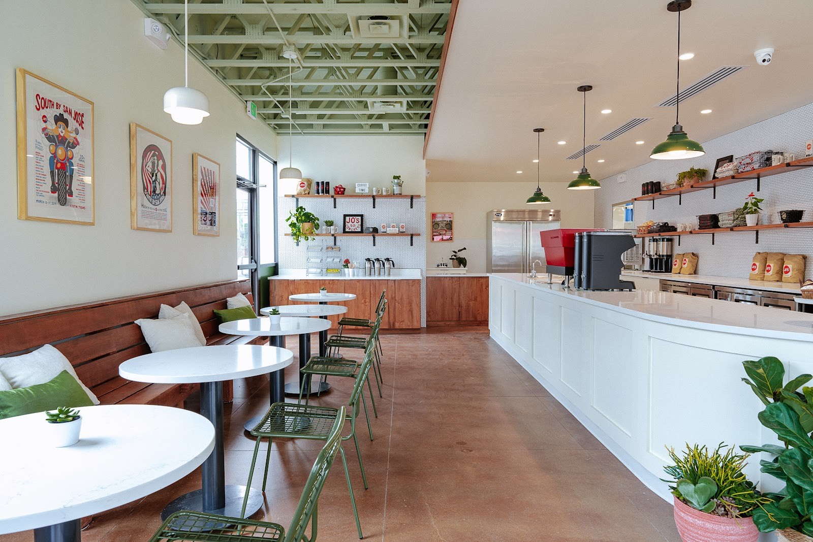 Jo's Coffee – South Austin (Menchaca): the place