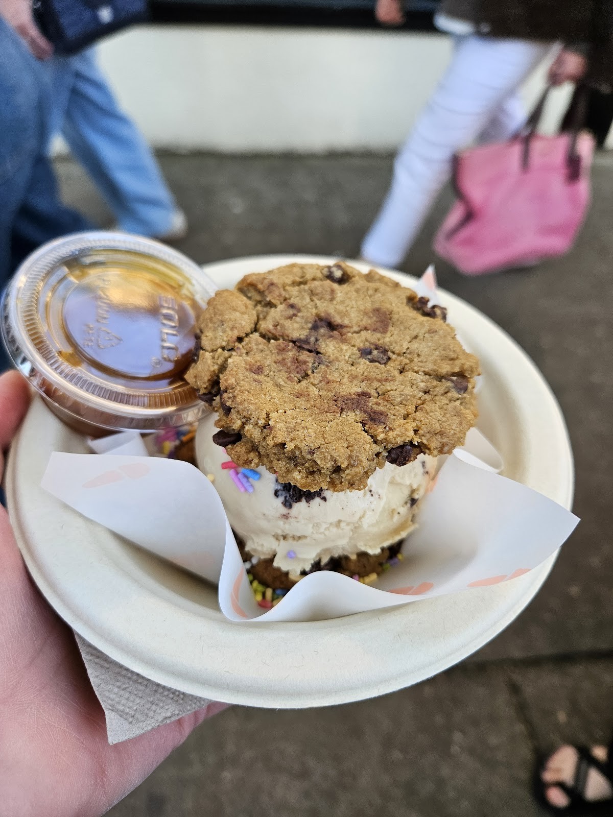 Kate's Ice Cream: food & drinks
