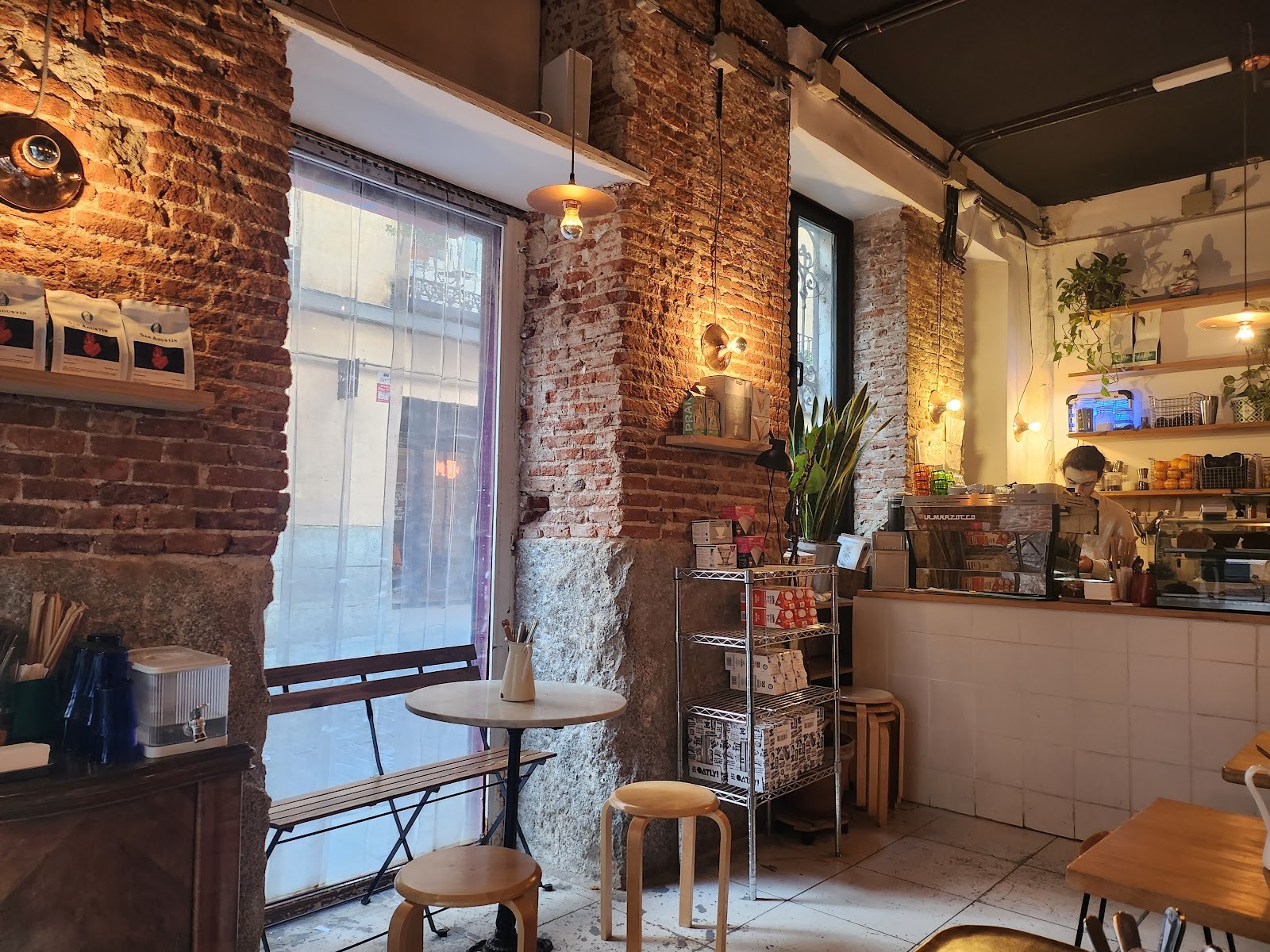 Plántate: Better Coffee & Brunch: the place