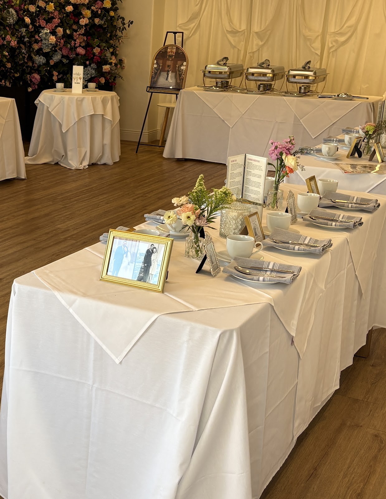 Babe's Tea Room: the place