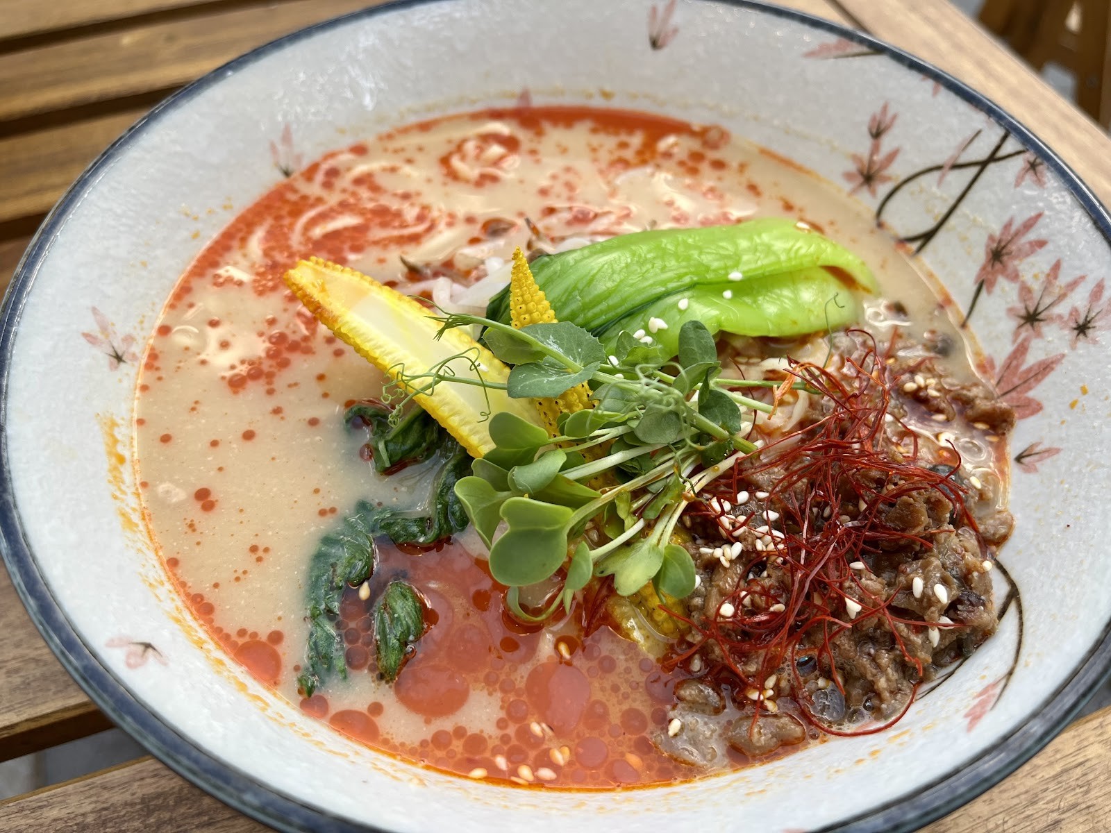 Shisomen Vegan Ramen & Cocktails: food & drinks