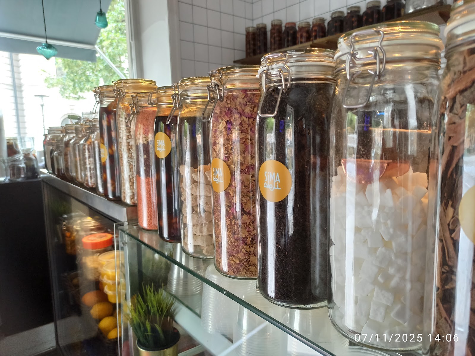 Sima Deli: the place