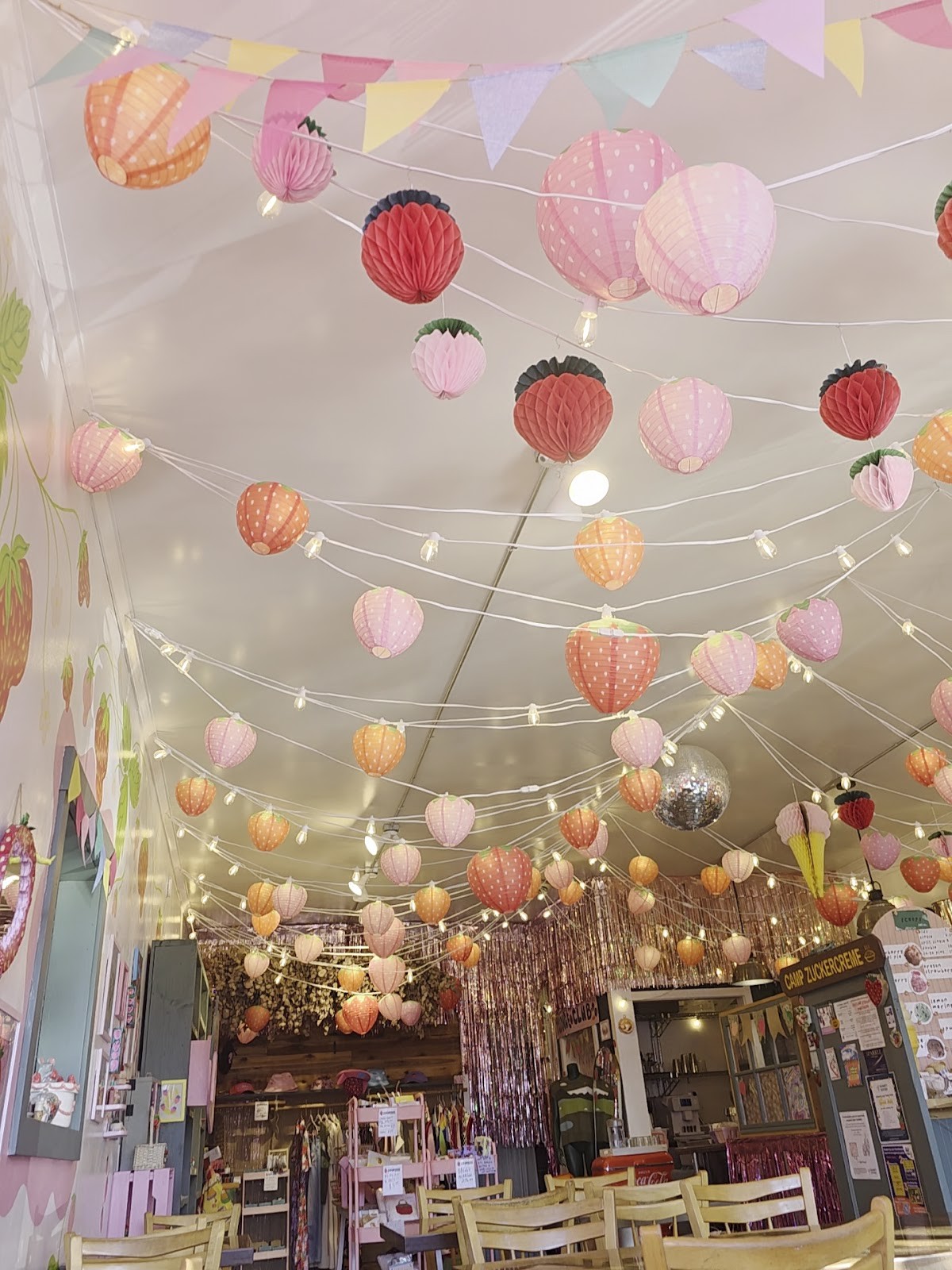zuckercreme | strawberry museum!: the place