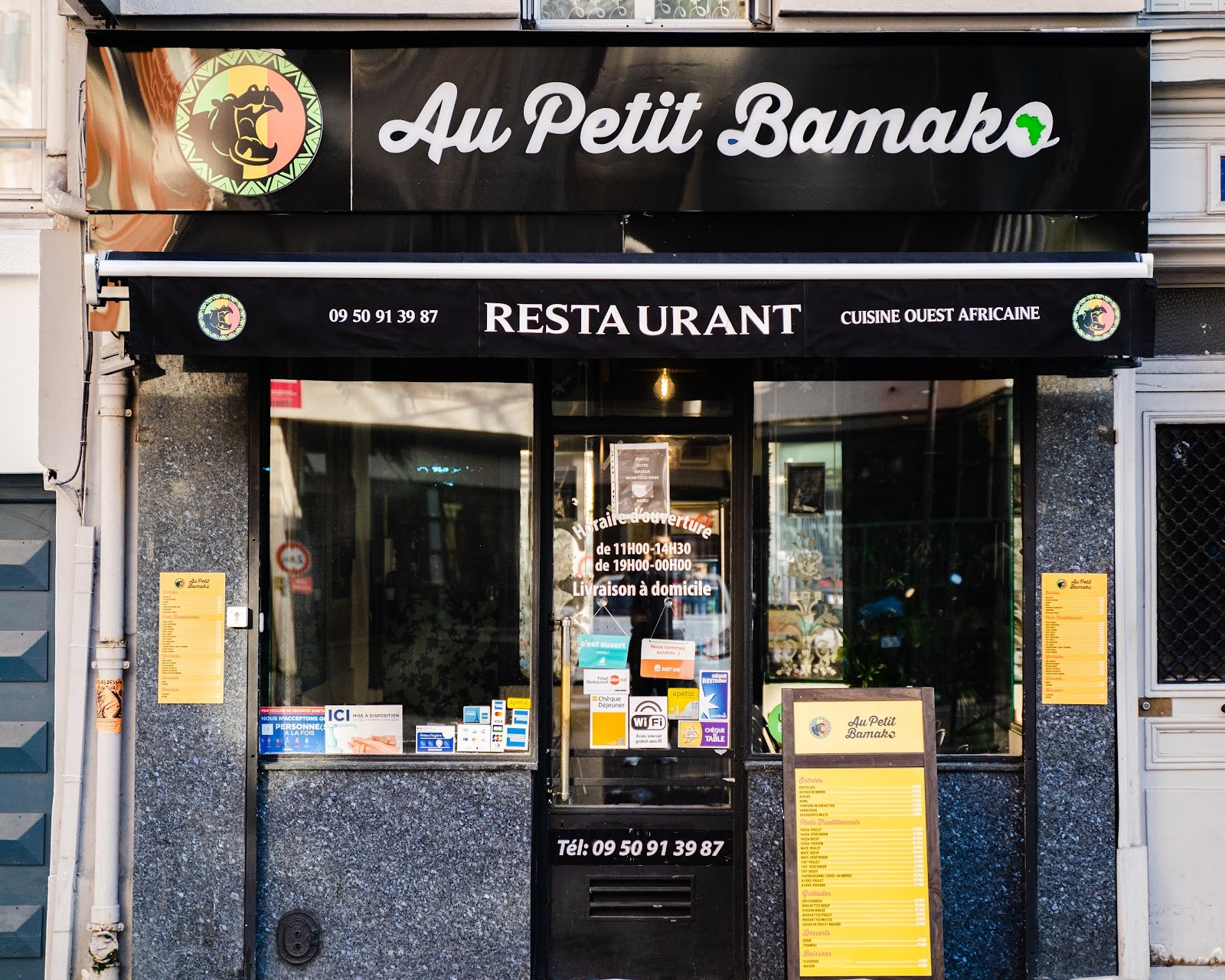 Au petit Bamako: the place