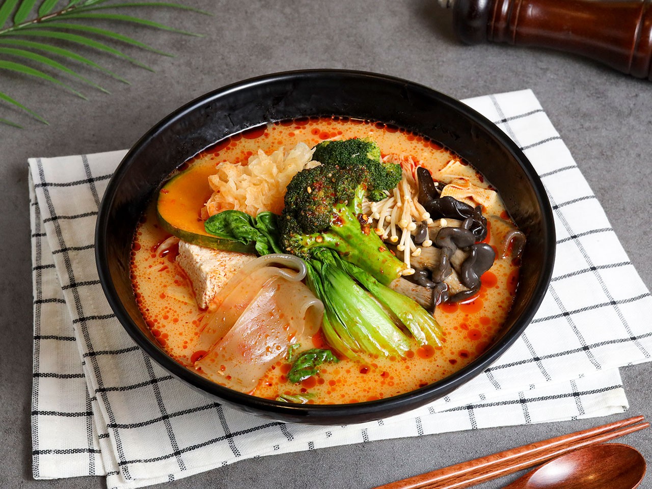 Sonogong Malatang Seocho Branch: food & drinks