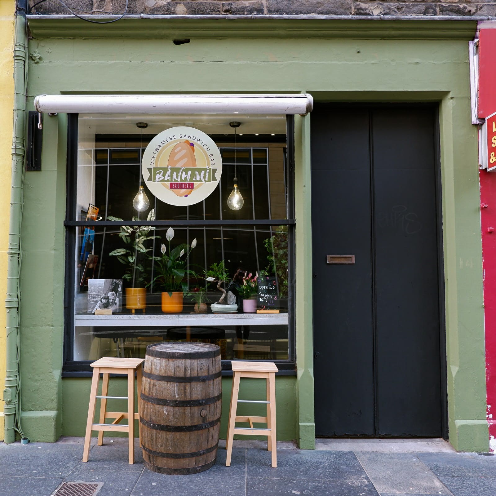 Bánh Mì Brothers: the place
