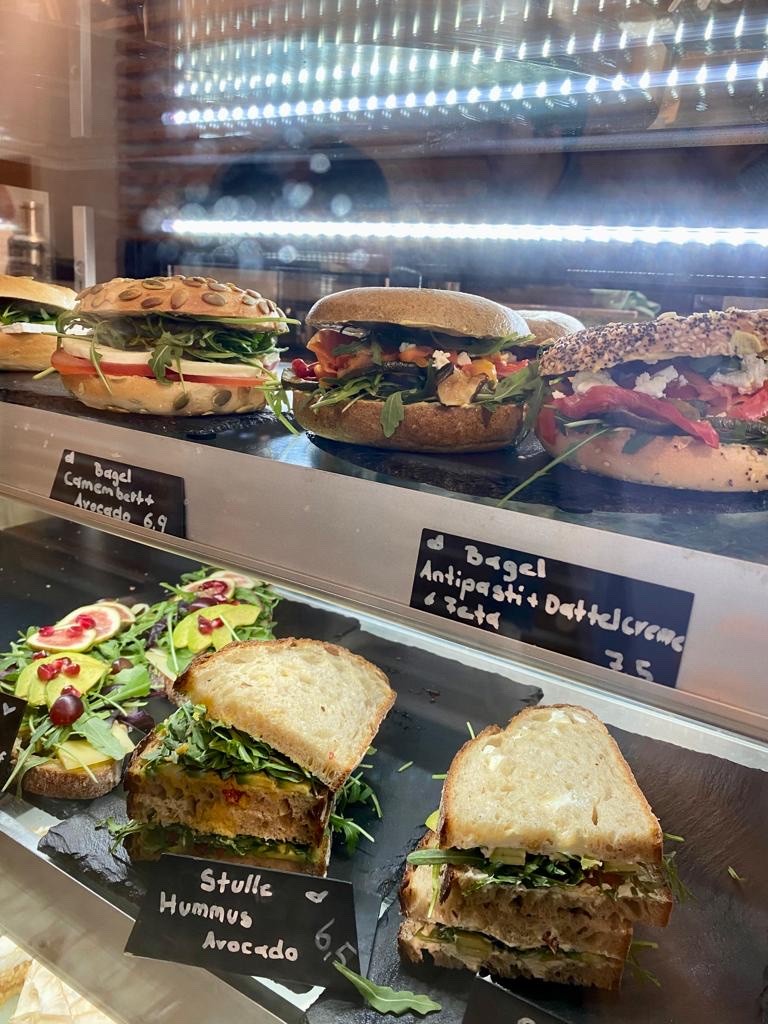 Café Dailycioso: food & drinks