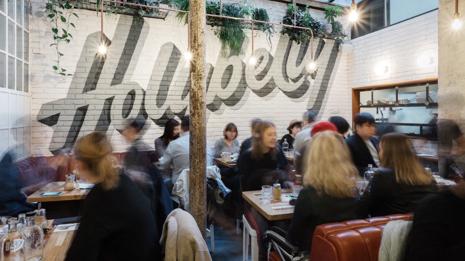 HolyBelly: the place