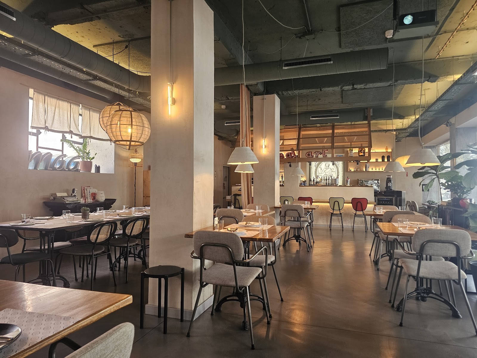 LUKA LISBOA: the place