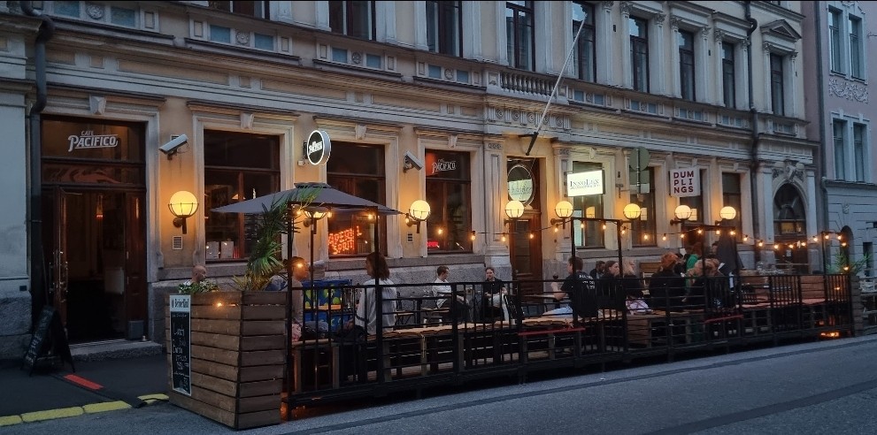 Cafe Pacifico: the place