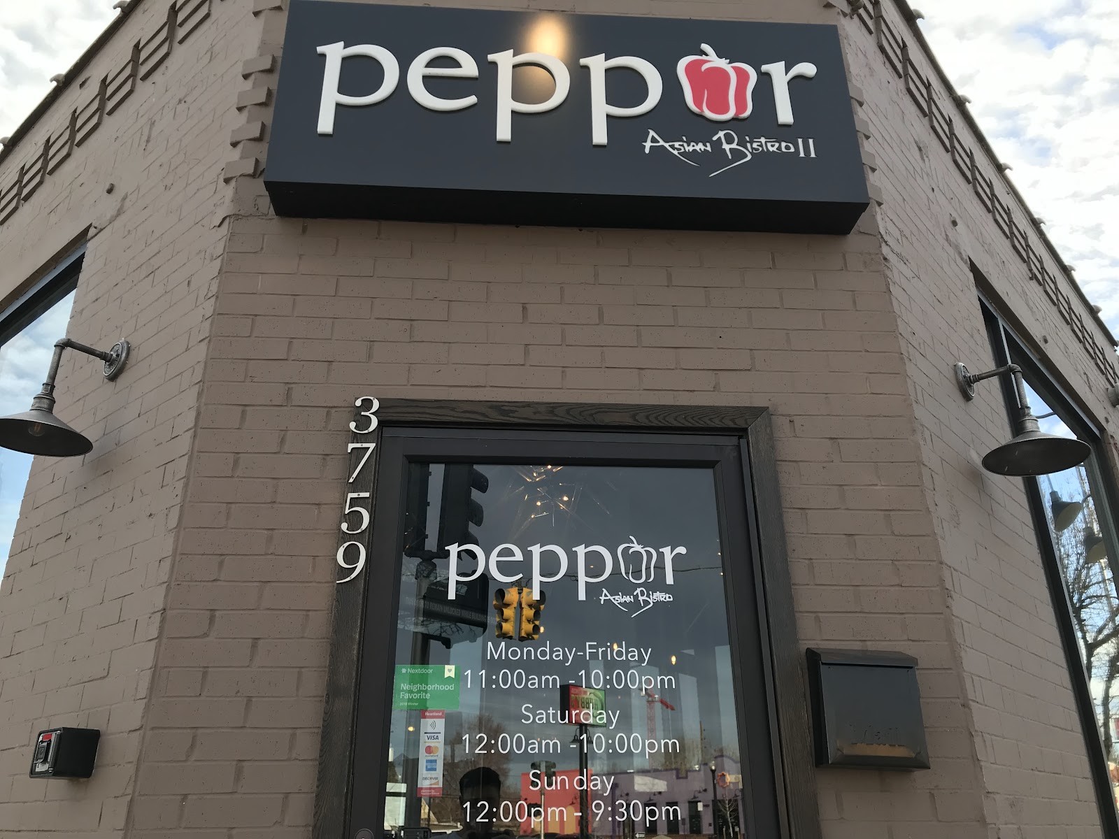 Pepper Asian Bistro II: the place