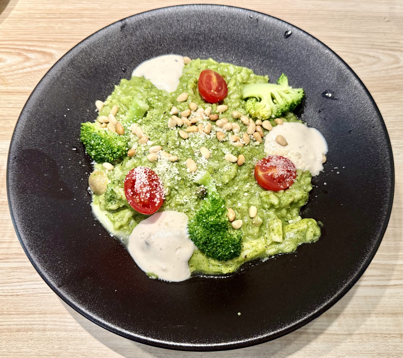 VEGANAMORE蔬慕 復興店: food & drinks