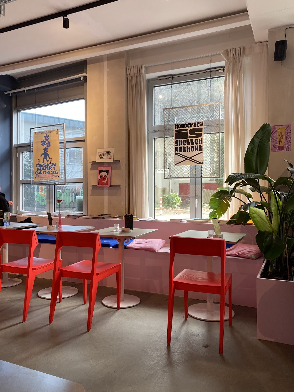 Rosa Cafe von KULTUR&GUT: the place