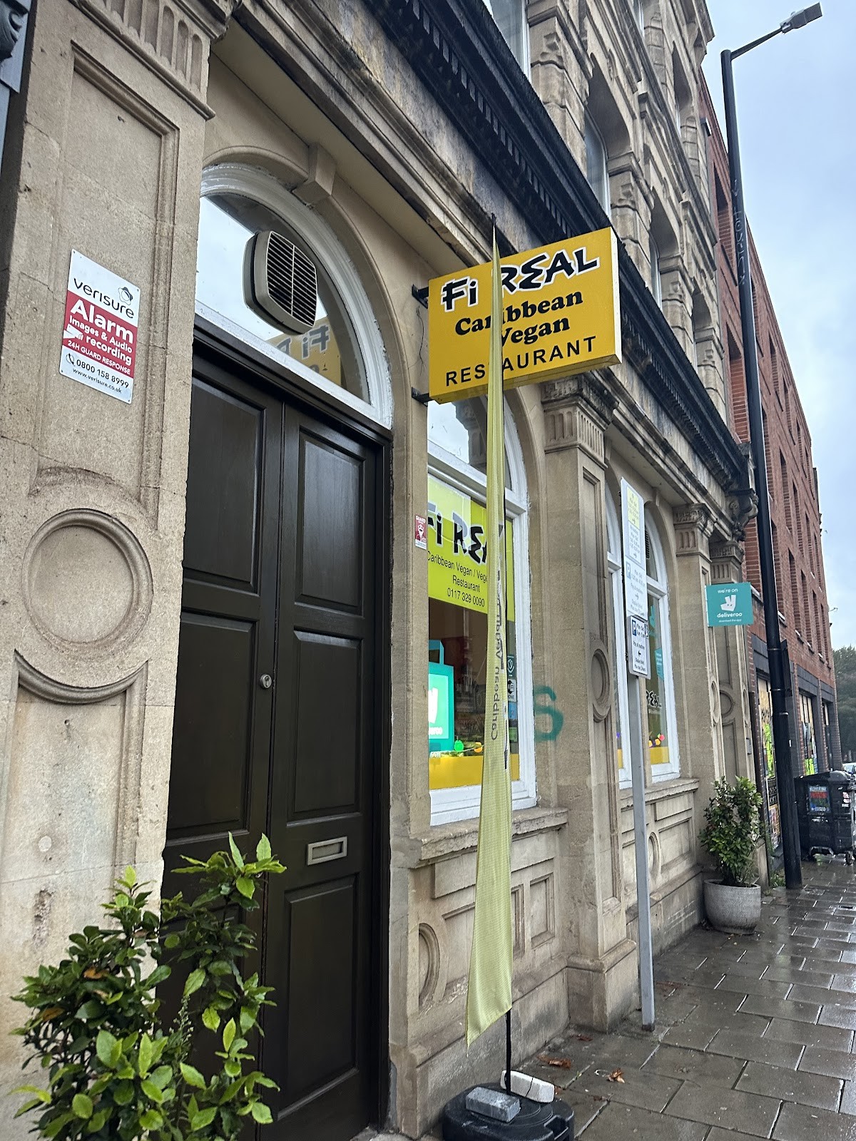 Fi Real Restaurant / Takeaway (Vegan/ Caribbean/ Healthy food/ Smoothies/ Juices/ Vegan cakes: the place