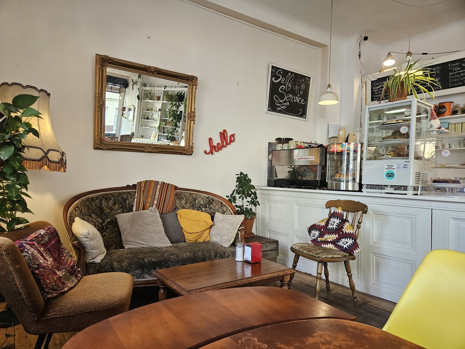 Cafe Senorita Ploff: the place