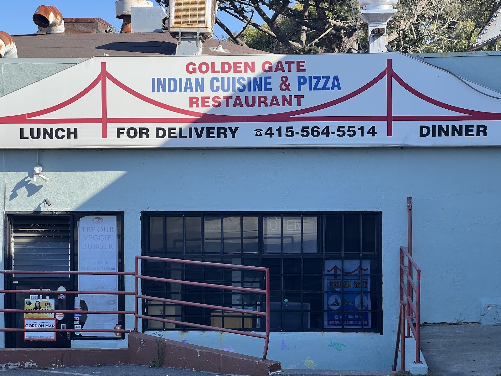 Golden Gate Indian Cuisine & Pizza: the place