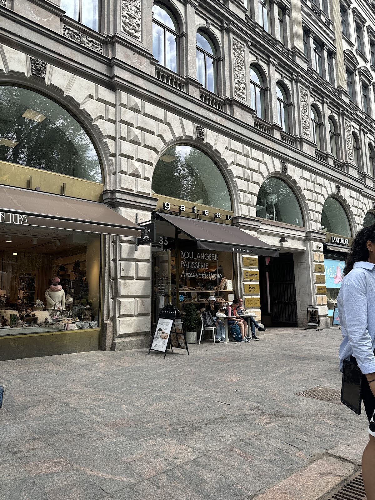 Gateau - Kaivokatu: the place