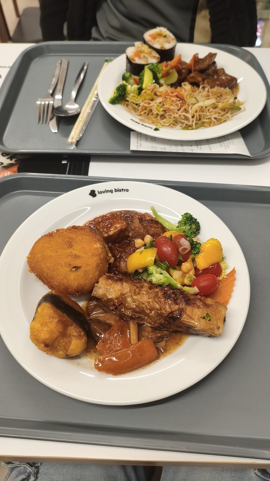 Loving Bistro: food & drinks