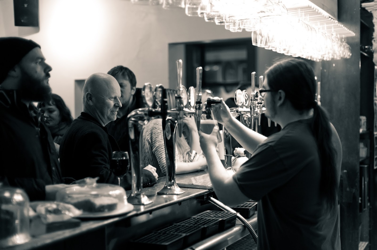 Sandbar Manchester: the place