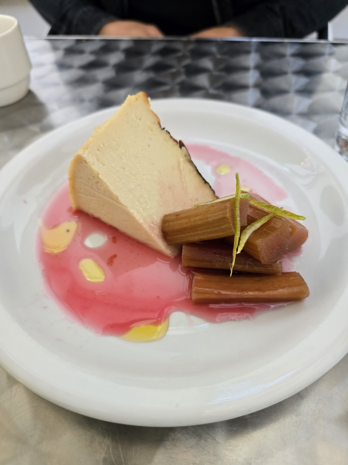 Peaches: food & drinks