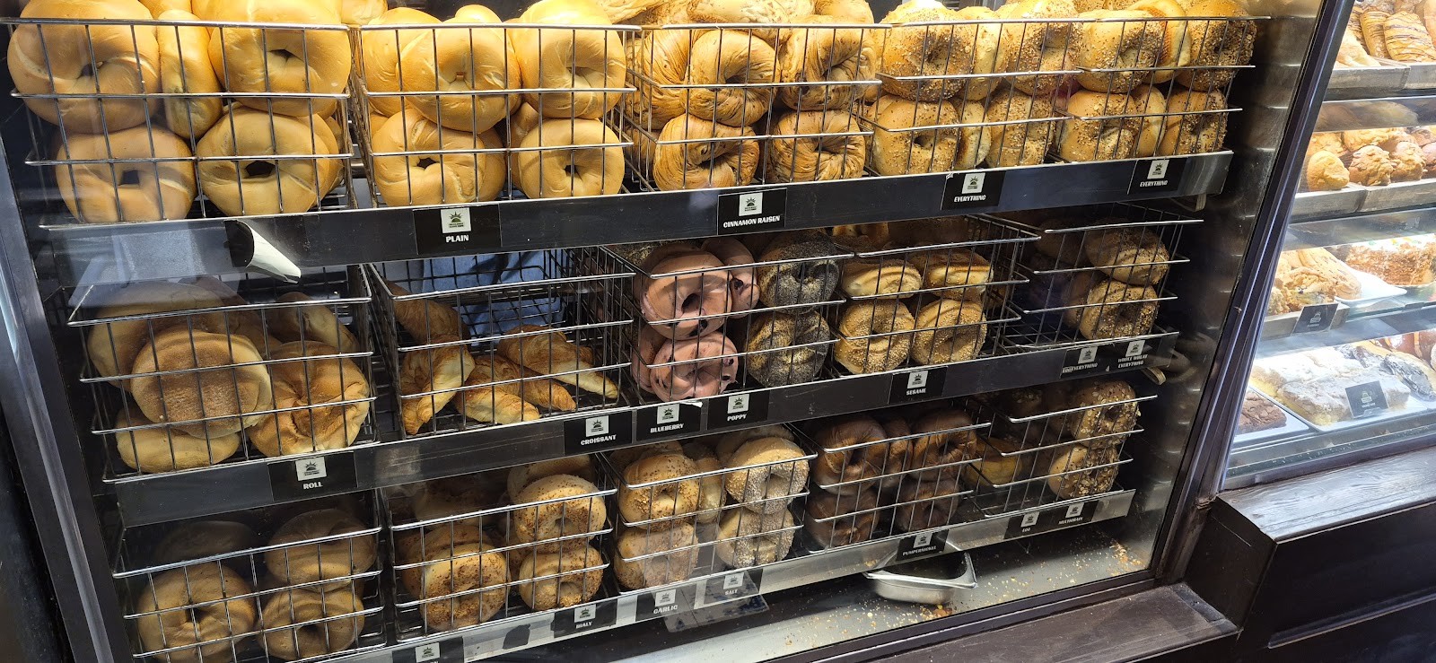 Broadway Bagel: the place