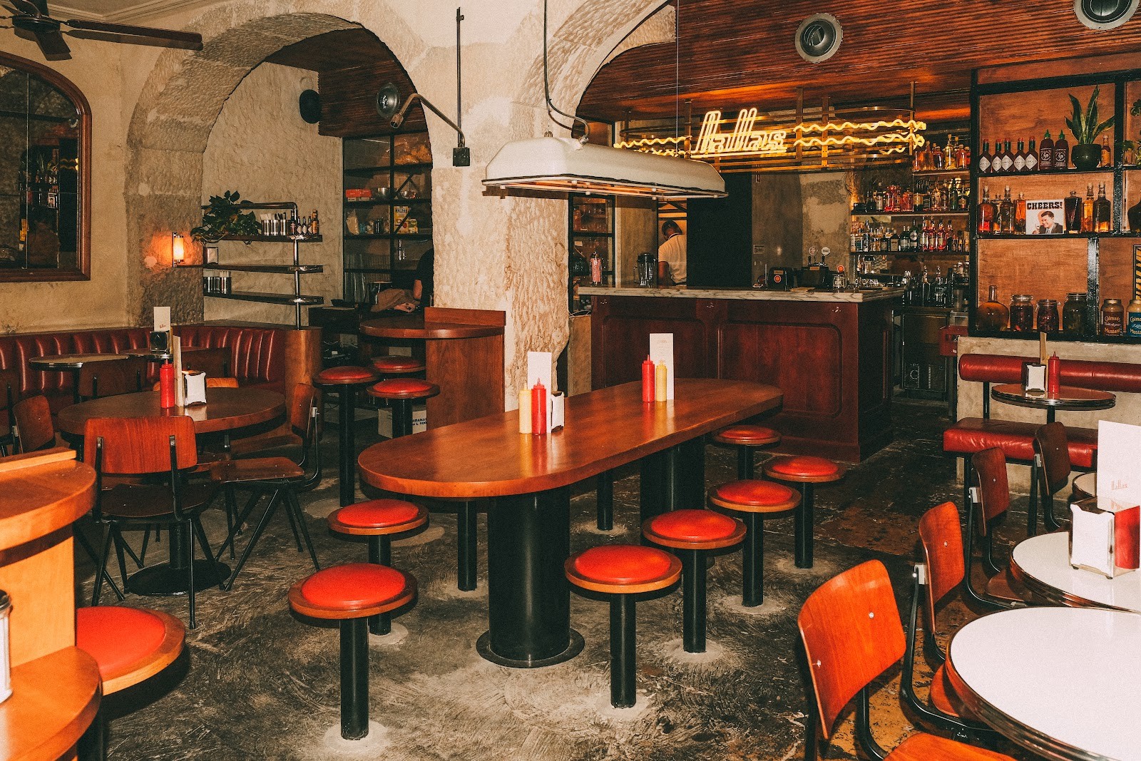 Dallas Burger Joint - Pink Street: the place