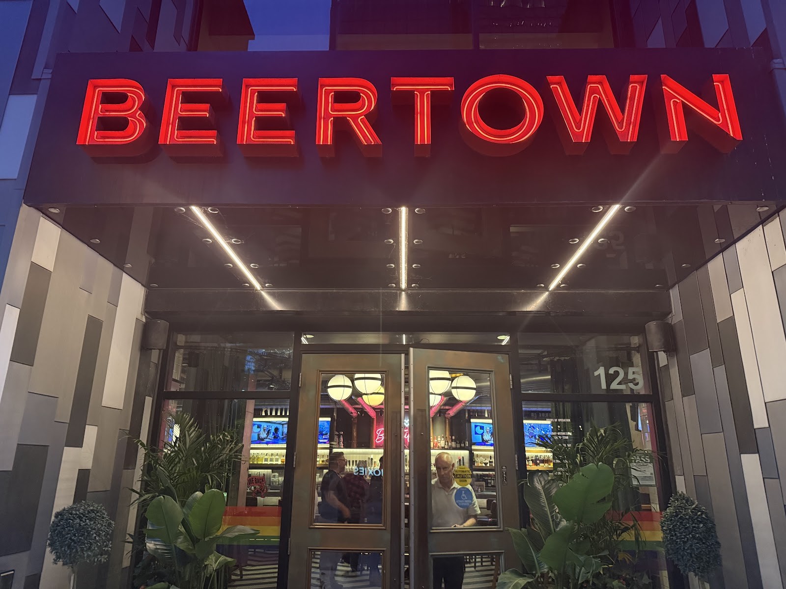 Beertown - Toronto: the place