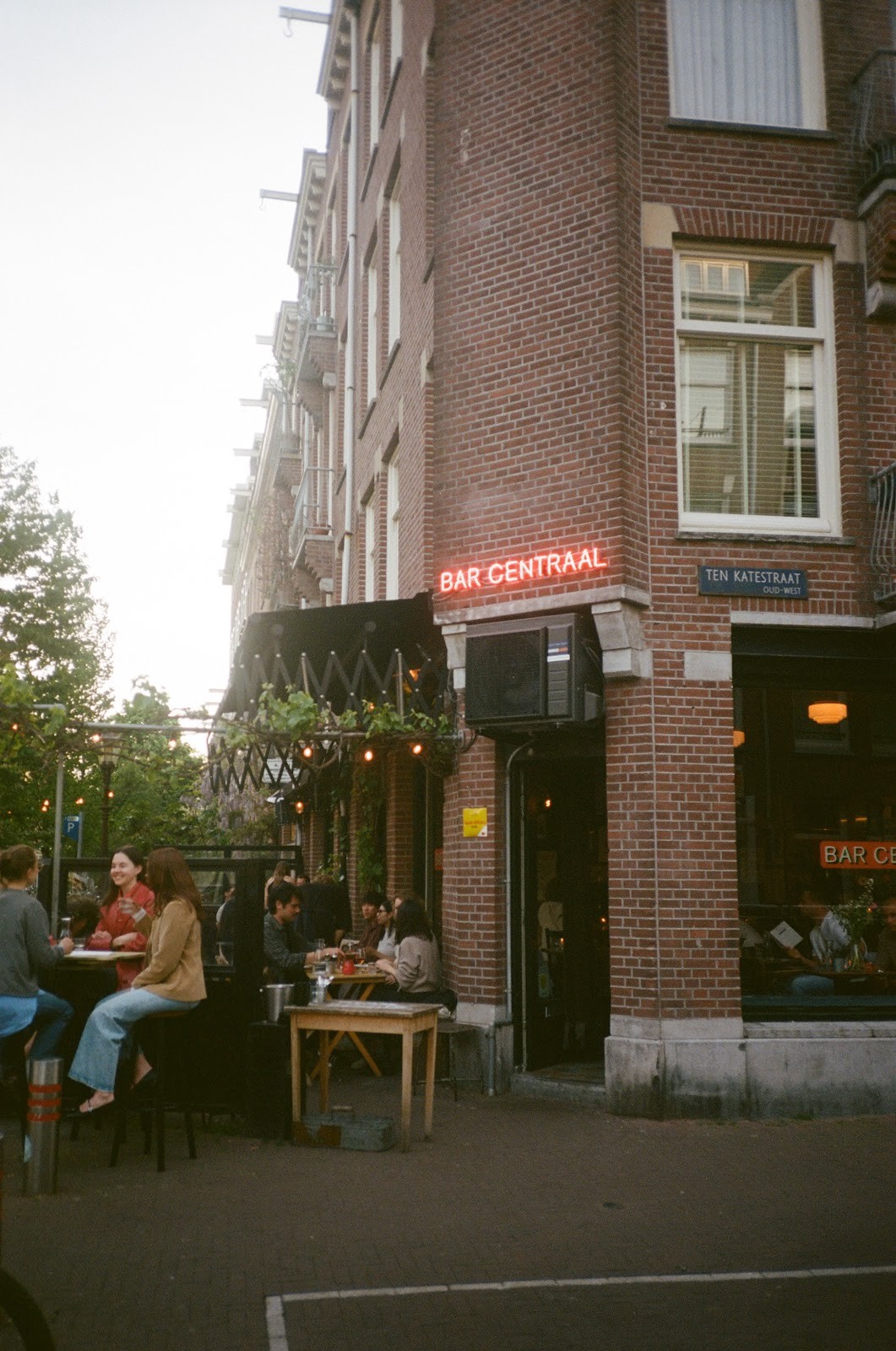 Bar Centraal: the place