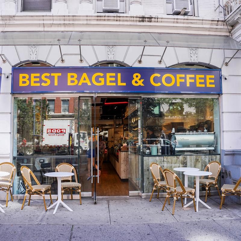 Best Bagel & Coffee: the place