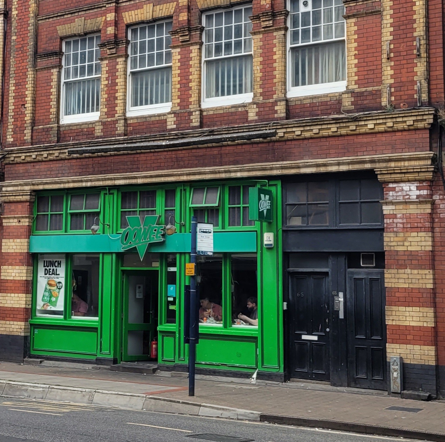 Oowee Vegan Baldwin St. - Plant Based Burgers, Fried Chicken & Shakes.: the place
