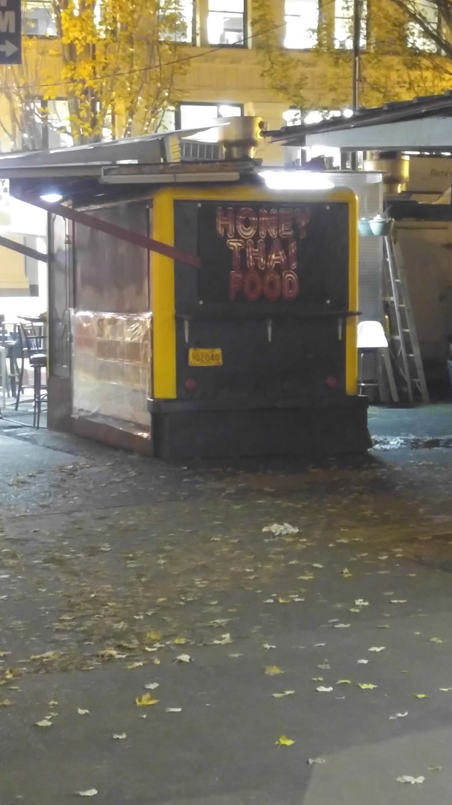 Honey Thai Food: the place