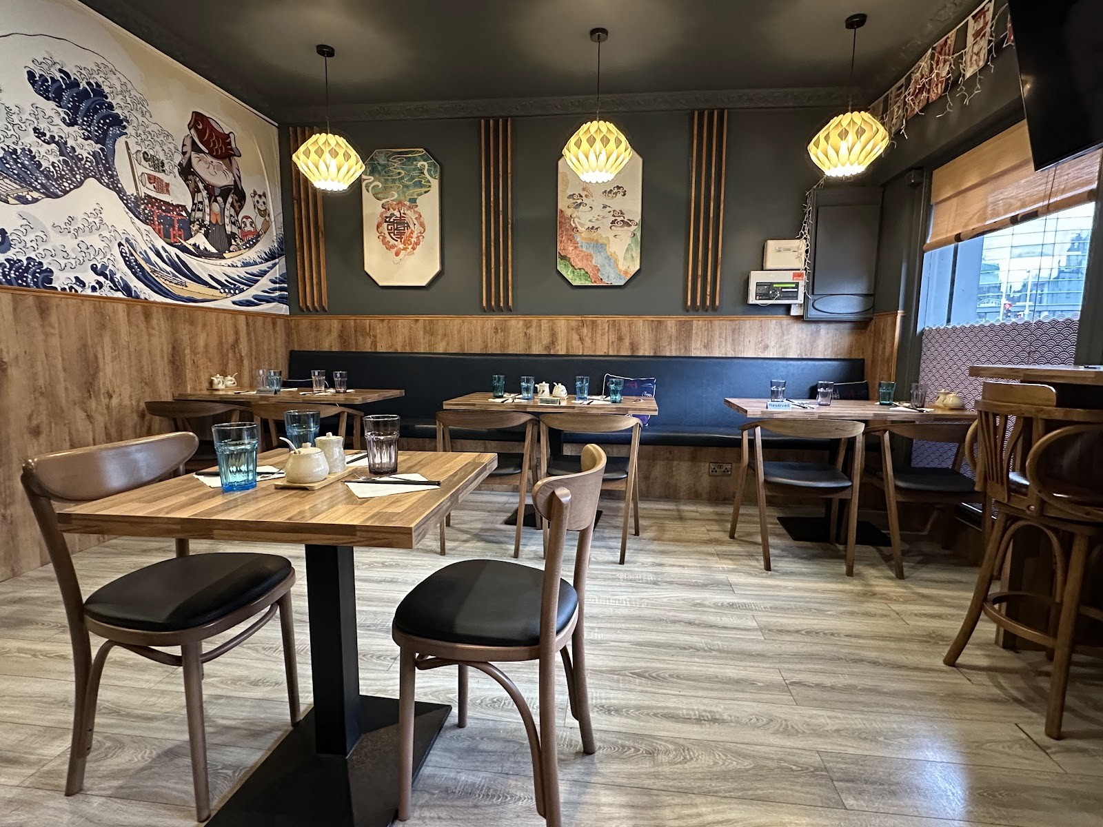 Ninja Sushi Asian Restaurant: the place