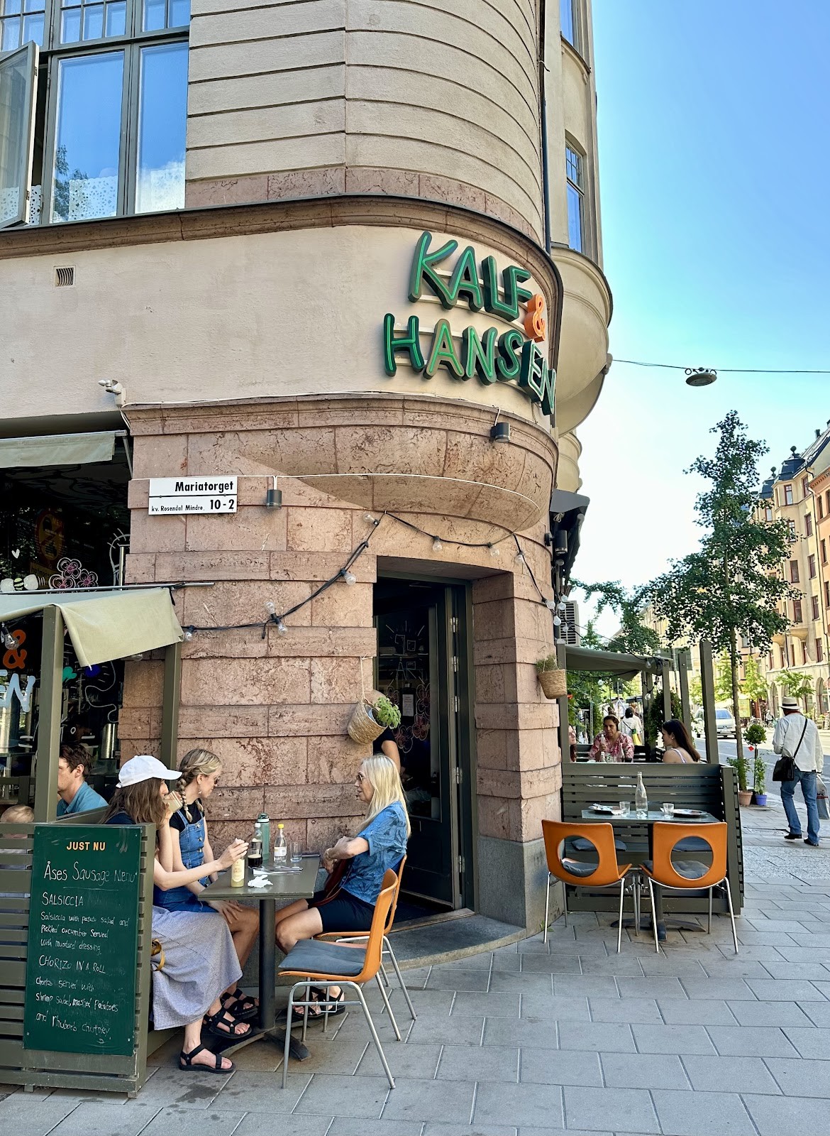Kalf & Hansen: the place