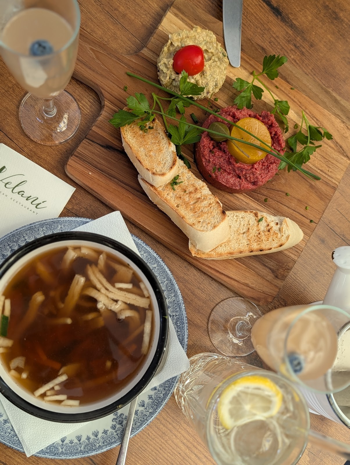 Velani Restaurant - 1080: food & drinks