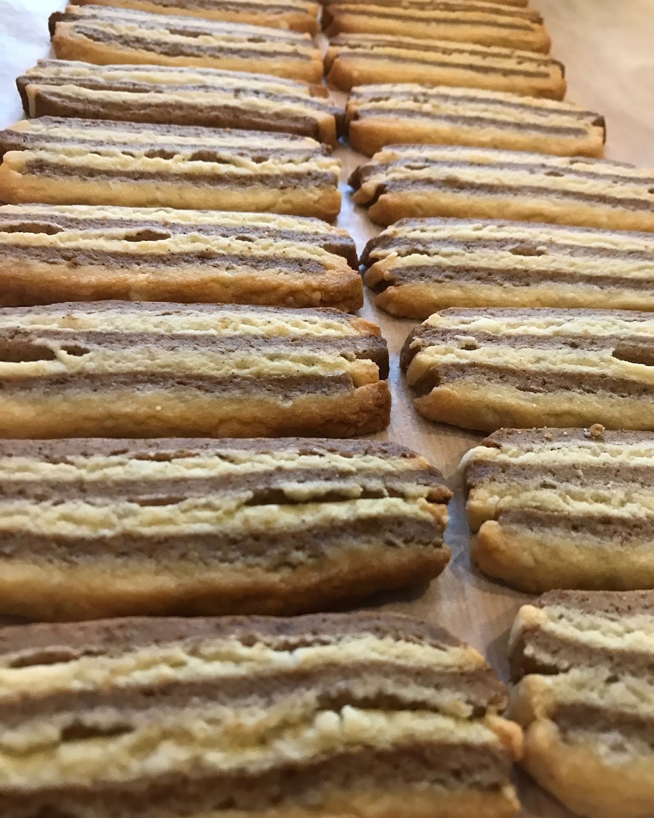 Nona's Bakery: food & drinks