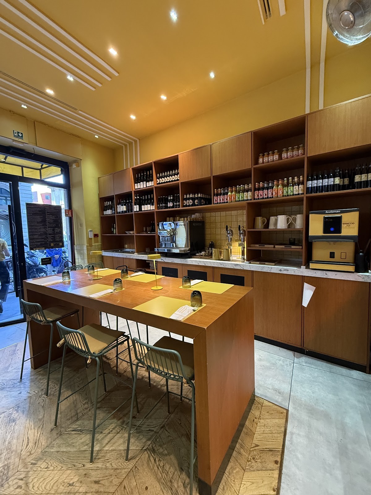 Via Pasteria - Corso Italia: the place