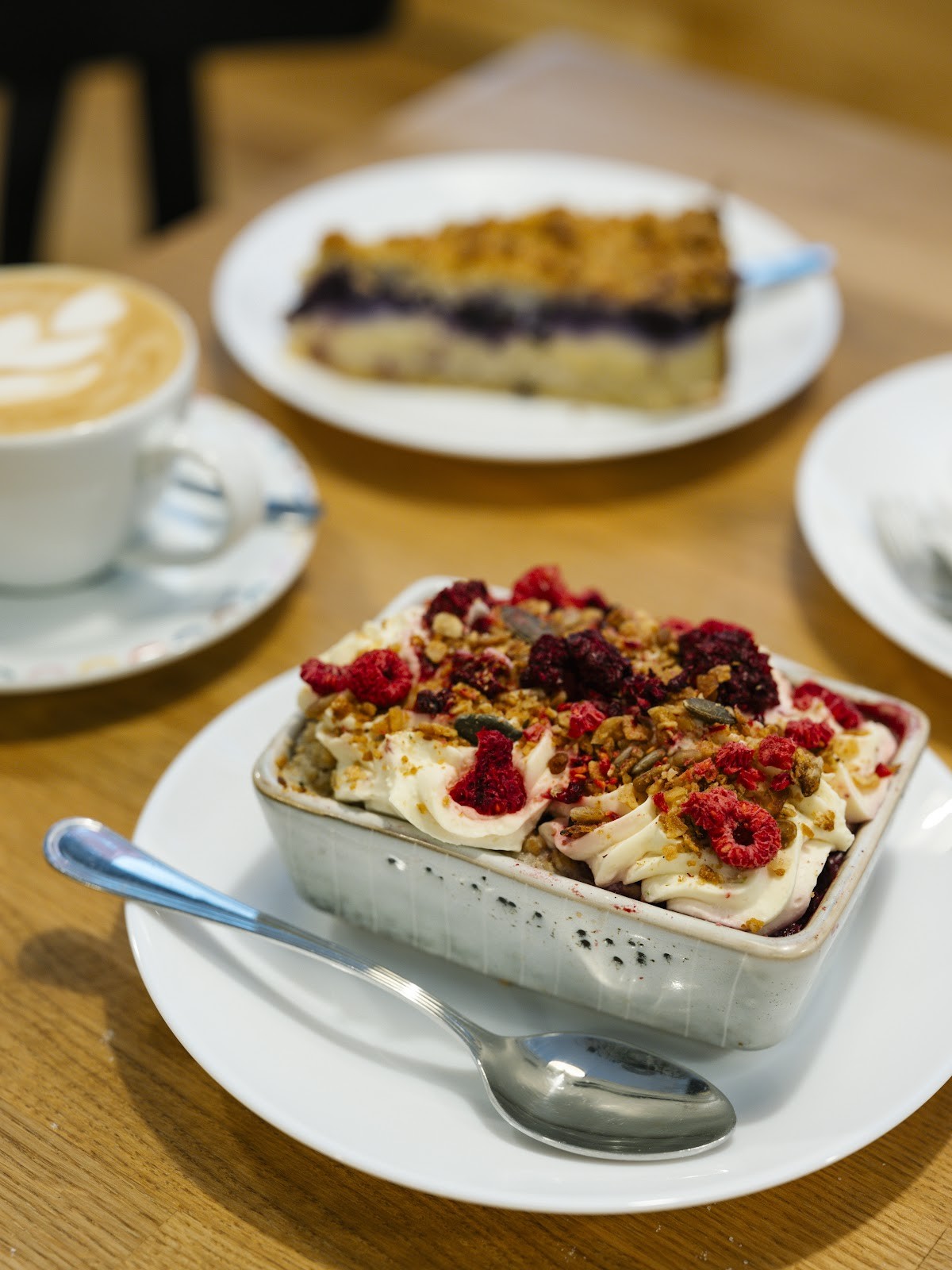 Marathon Cafe: food & drinks