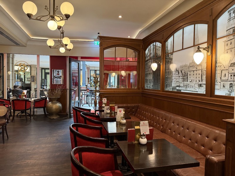 Roncalli Grand Café: photo 4