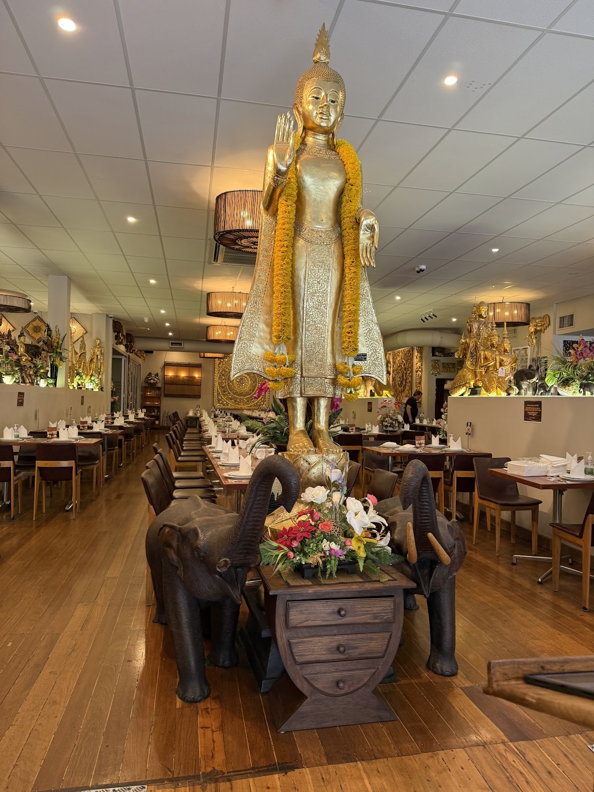 Thai Pothong Restaurant: the place