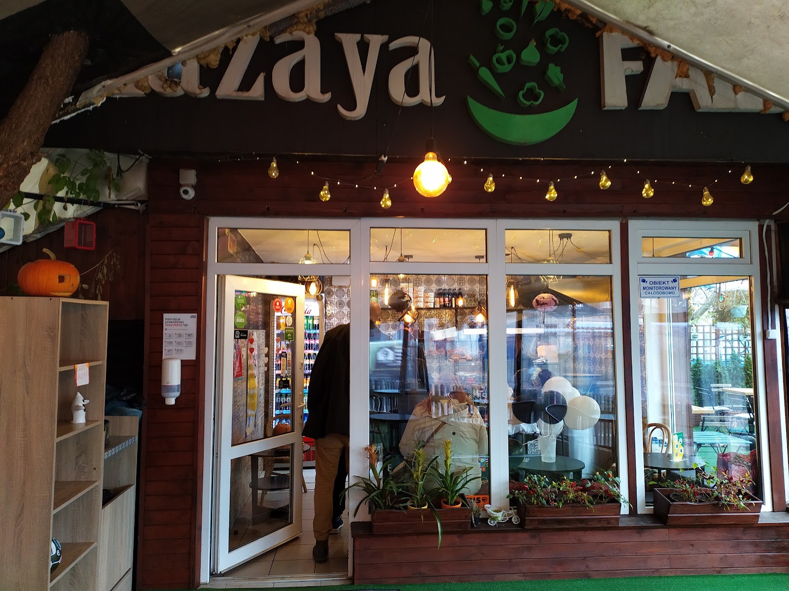 Mazaya Falafel: the place