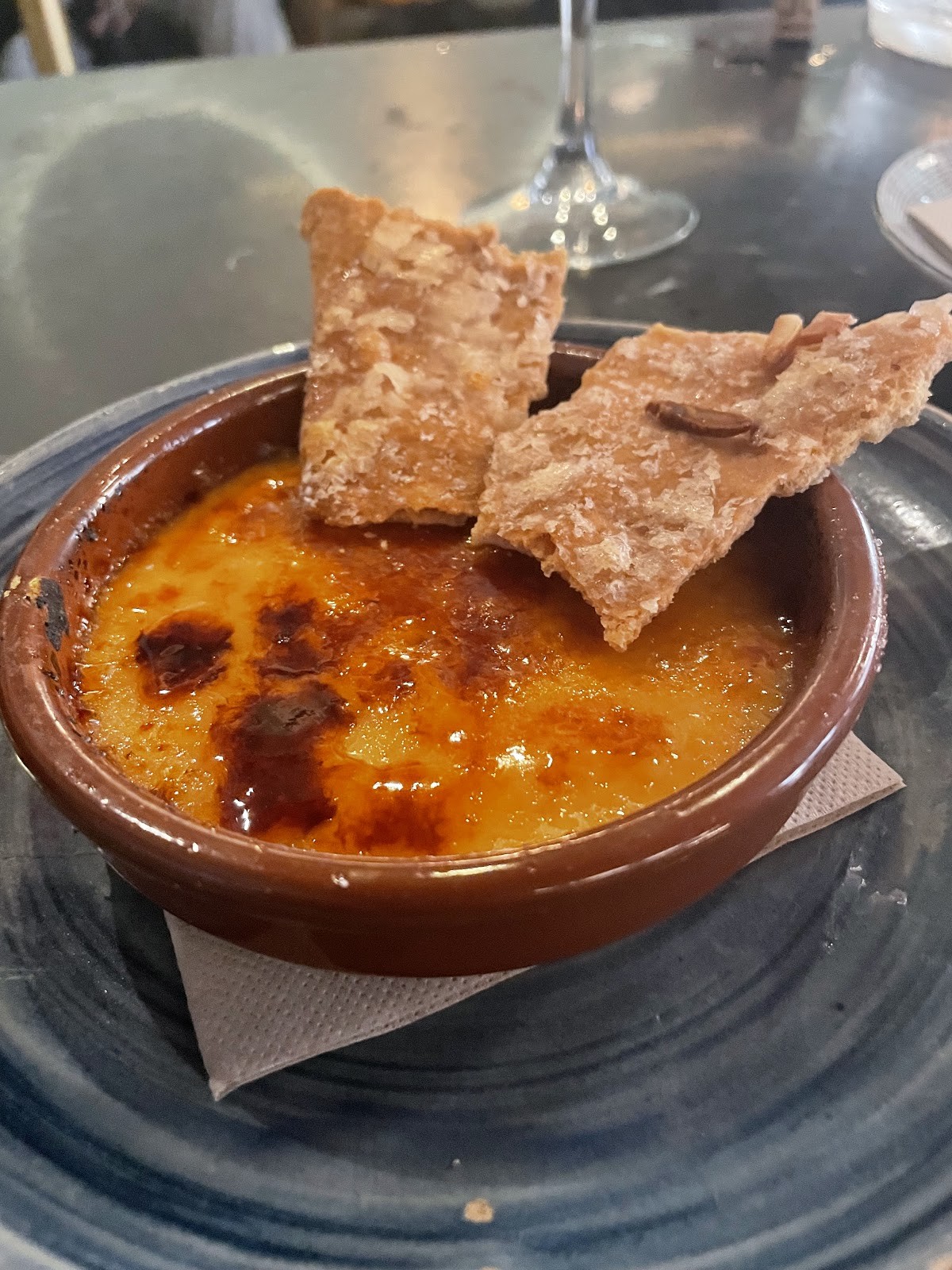 VELADA - Tapas Plant-Based y Cócteles en Barcelona: food & drinks