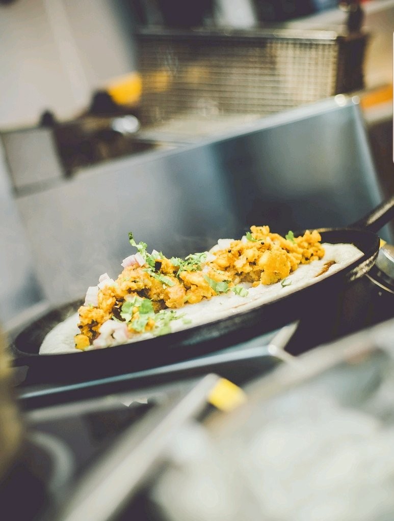 Manjit's Kitchen: food & drinks