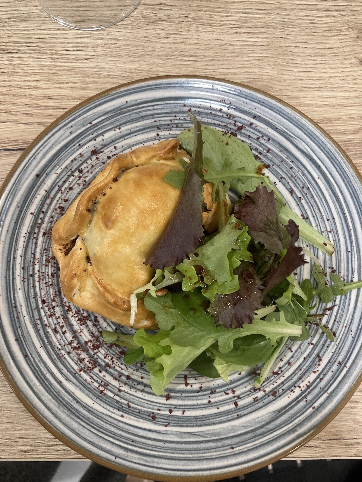 AïKÉ Aike: food & drinks