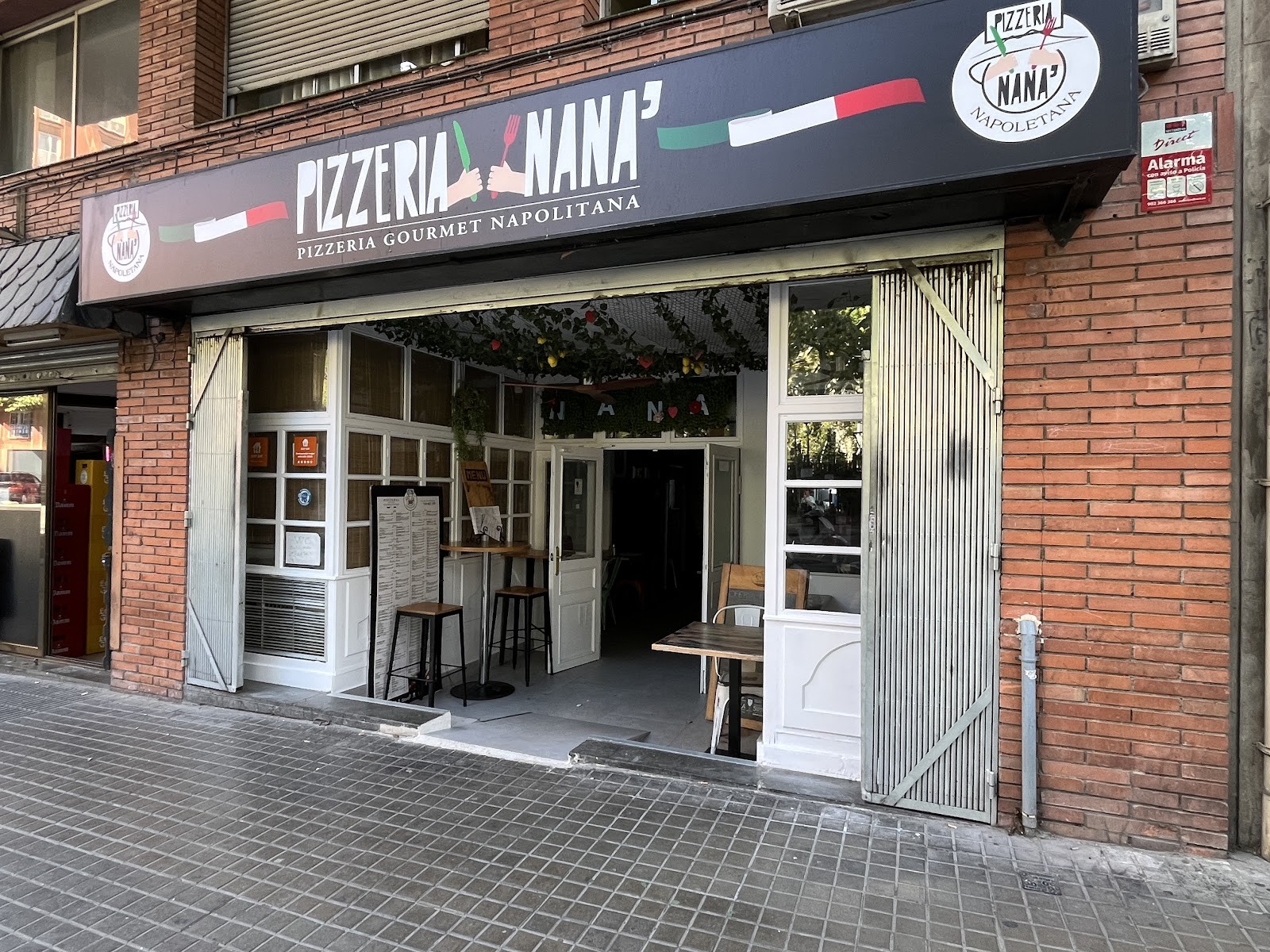 Pizzeria Nanà: the place