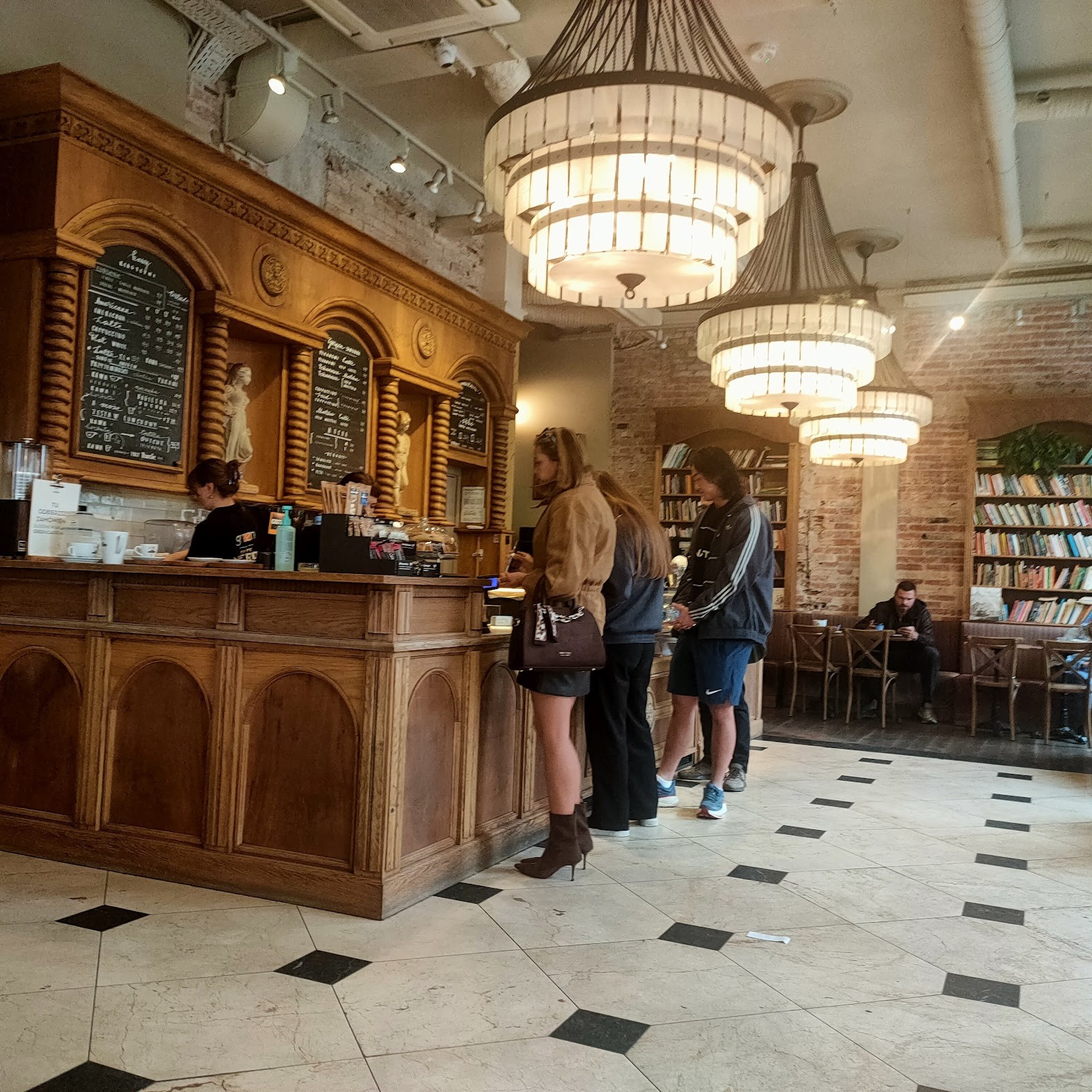 Green Caffe Nero: the place