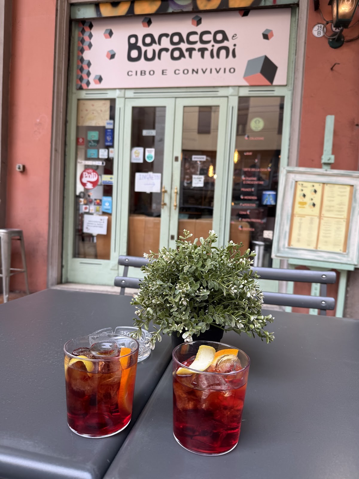 Baracca e Burattini: the place