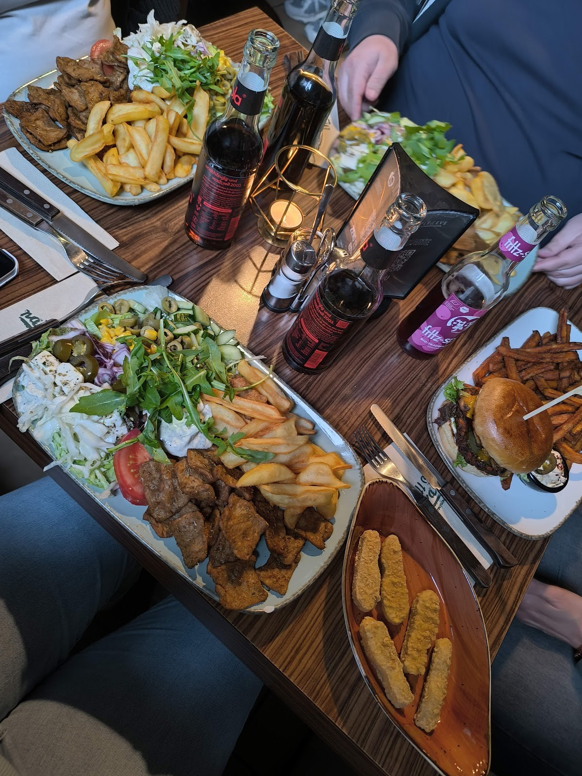 Apple & Eve: food & drinks